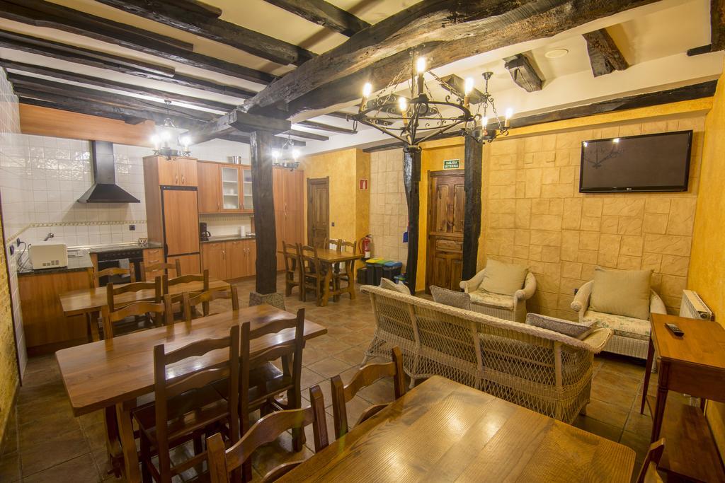 Zumargain Hostal Asteasu Exterior foto
